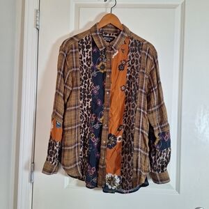 JOHNNY WAS Floral Cotton Silk Button Up Long Sleeve Shirt in size Medium
